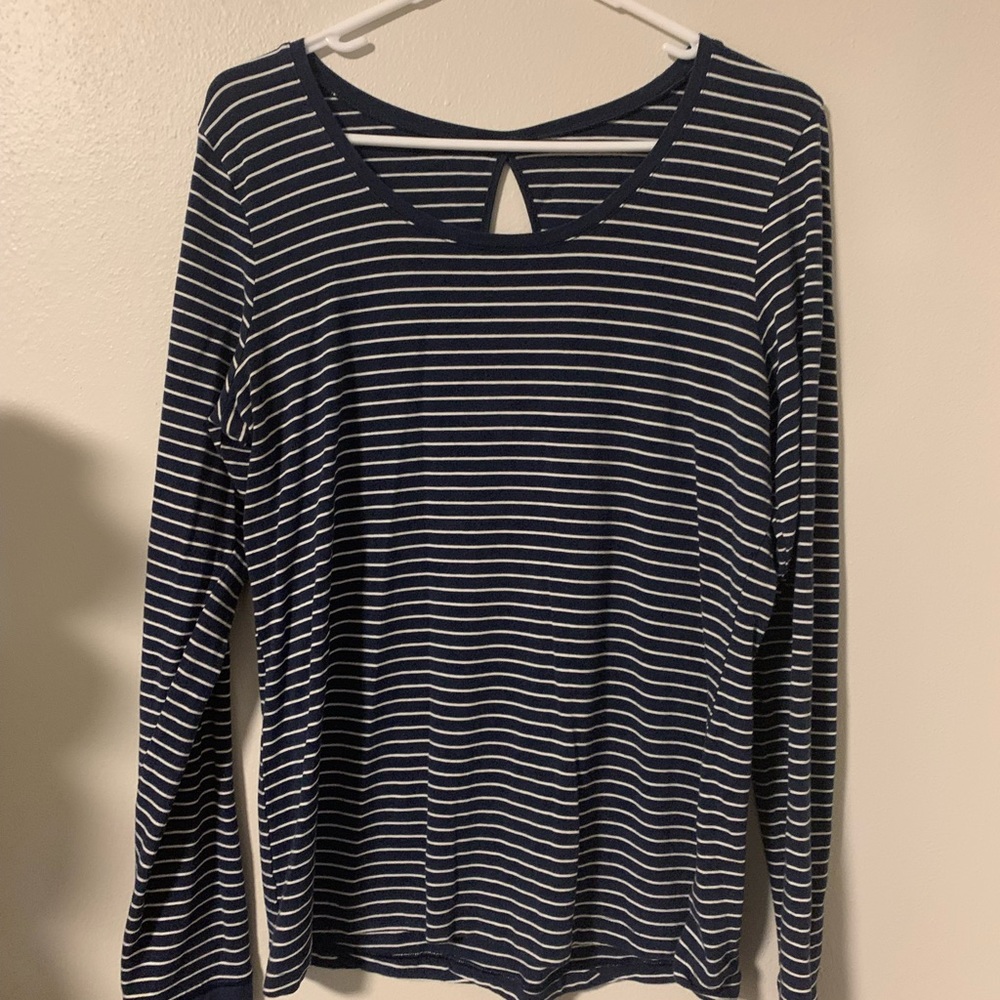 Women’s Columbia long sleeved navy striped T-shirt L
